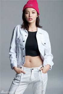 尤靖茹图片,光影交织下的美丽演绎